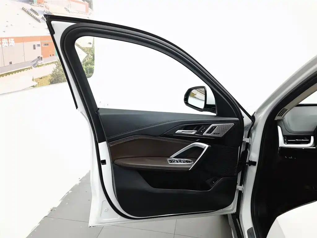 BMW X1 2023 sDrive25Li X
