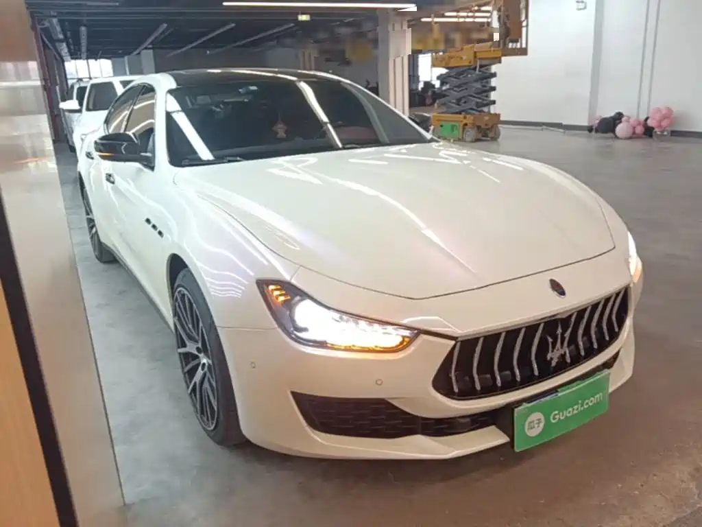 Maserati Ghibli — миниатюра 4