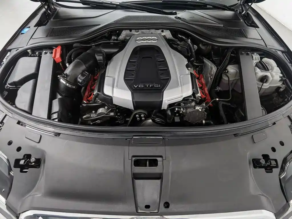 Audi A8 — миниатюра 6