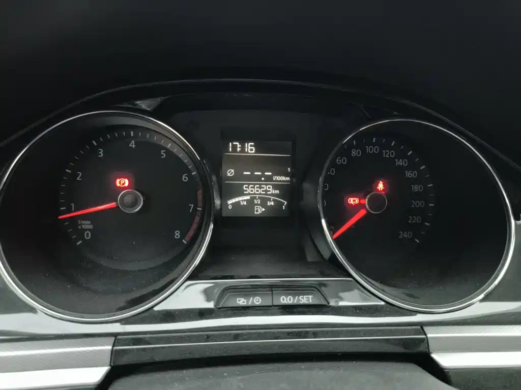 Volkswagen Bora 2016 1.6L MT Comfort
