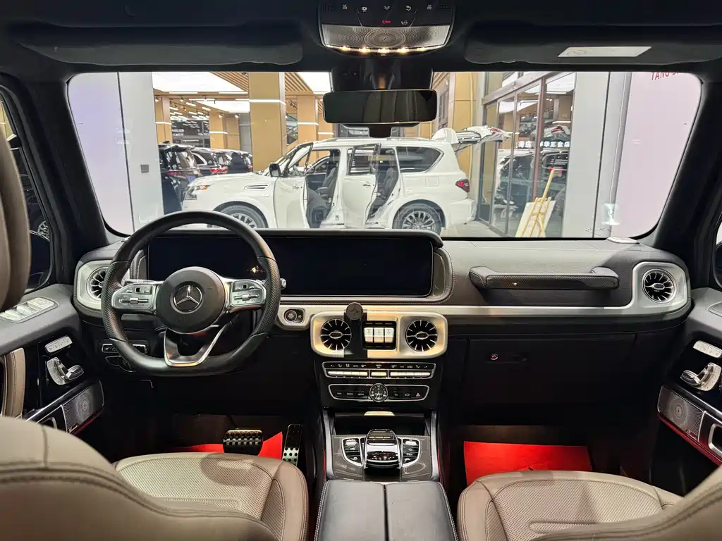 MERCEDES-BENZ G CLASS