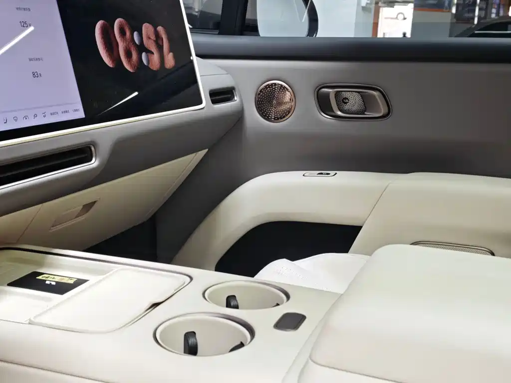 Li Auto Li i8 — миниатюра 9