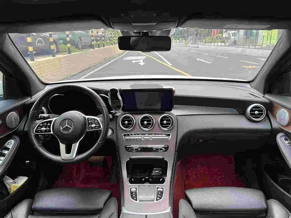 Mercedes-Benz GLC — миниатюра 5