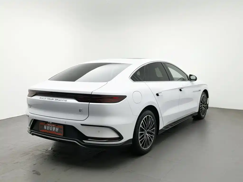 BYD Han — миниатюра 2