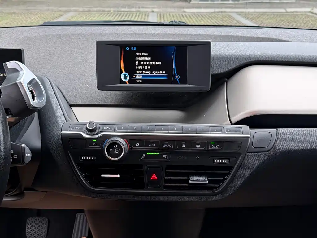BMW i3 (Import) — миниатюра 13