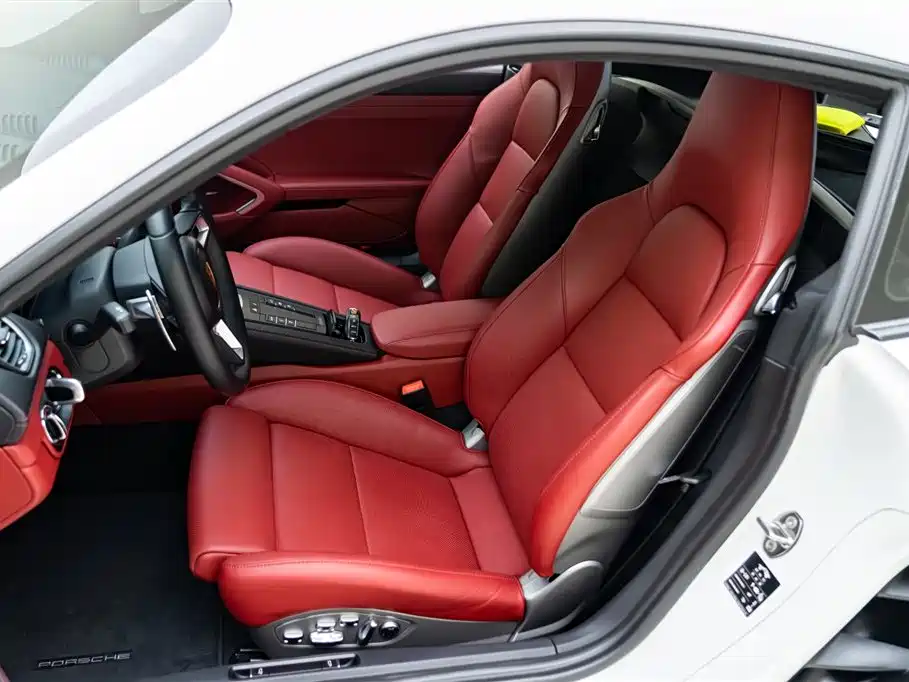 Porsche 718 2020 Cayman 2.0T