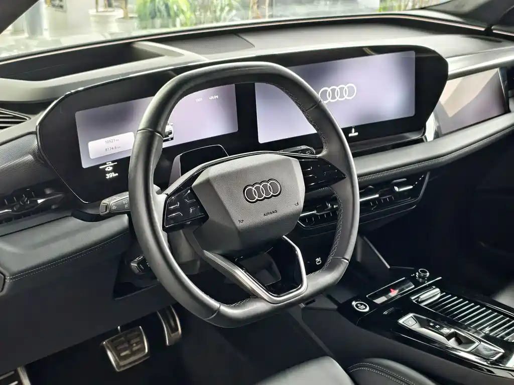 Audi Q6L e-tron