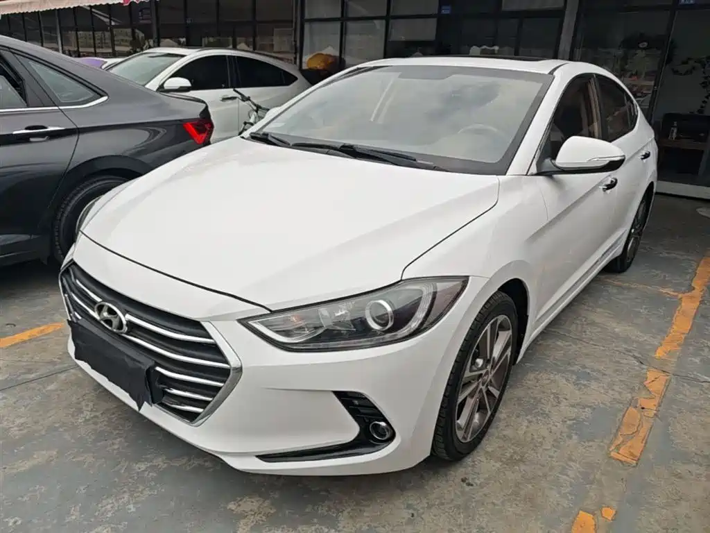 Hyundai Elantra 2018