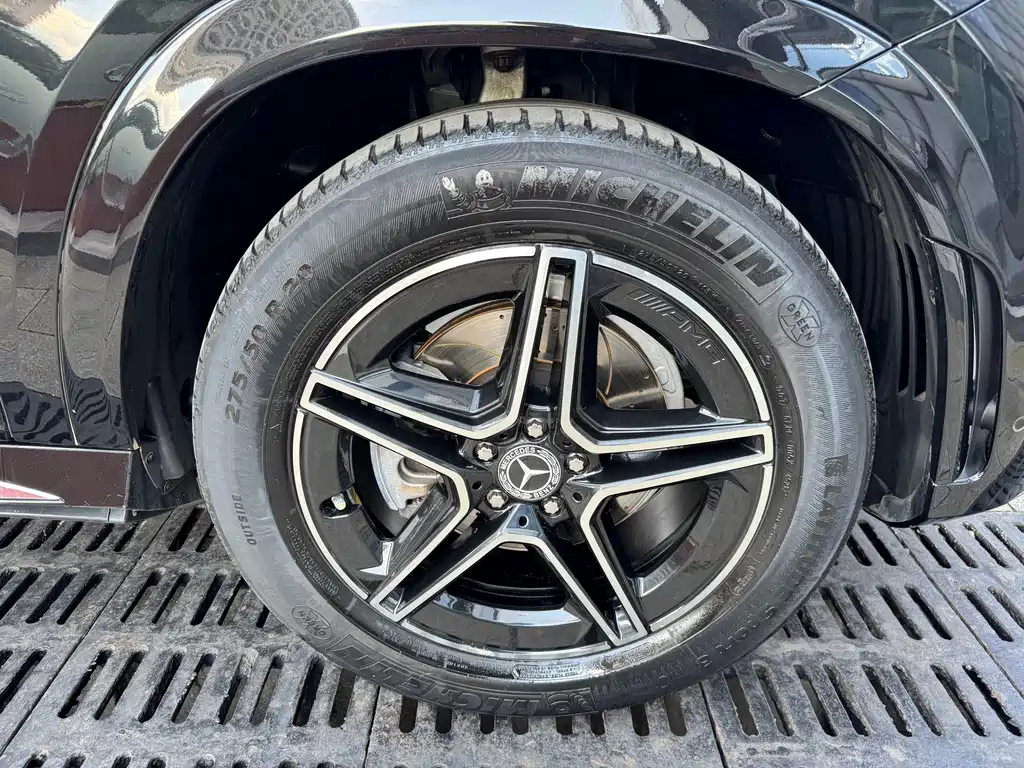 Mercedes-Benz GLE (Import) — миниатюра 17