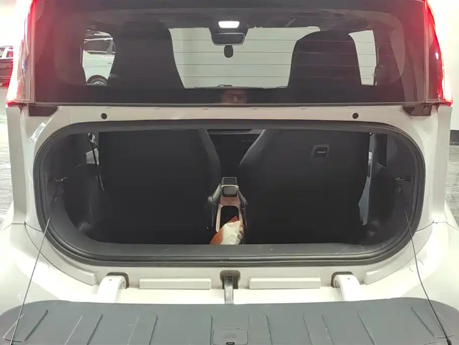 Wuling Nano EV — миниатюра 4