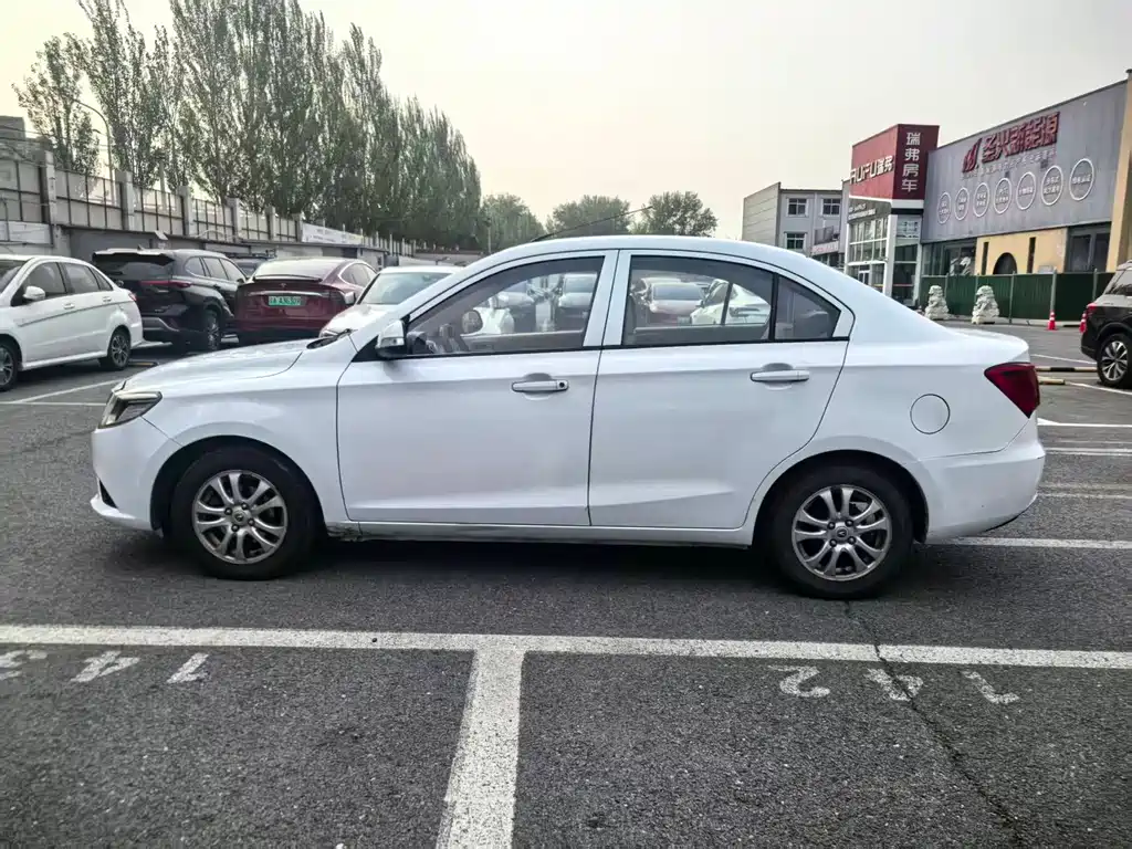 Changan V3 2015 1.4L MT IV