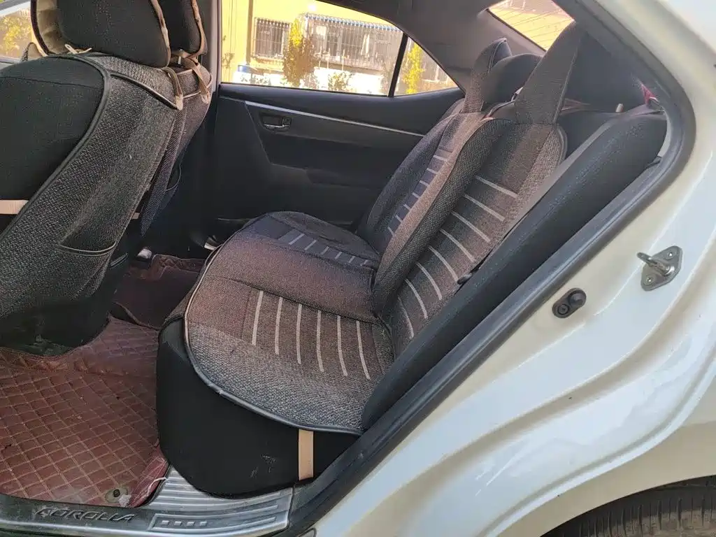 Toyota Corolla — миниатюра 13