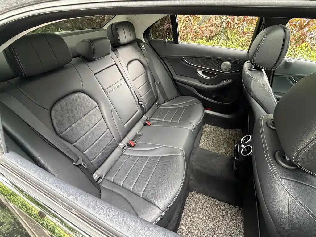 Mercedes-Benz C-Class — миниатюра 19