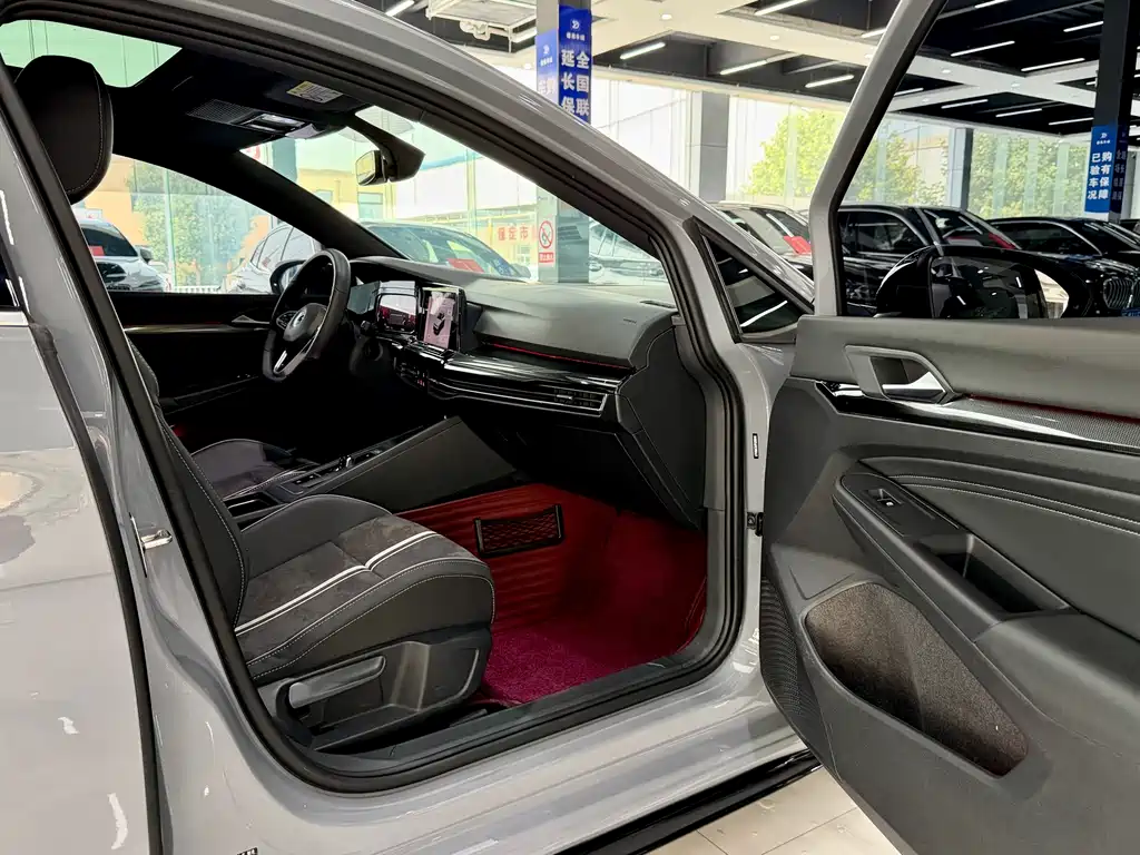 Volkswagen Golf 2023 280TSI DSG R-Line Lite