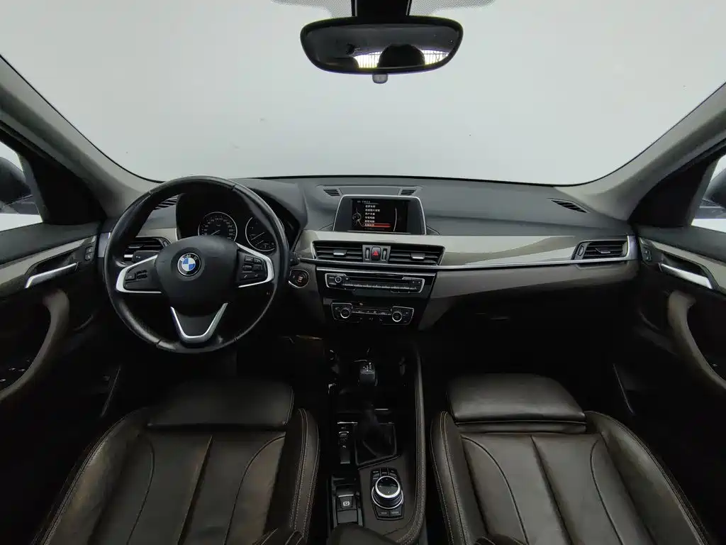 BMW X1 — миниатюра 5