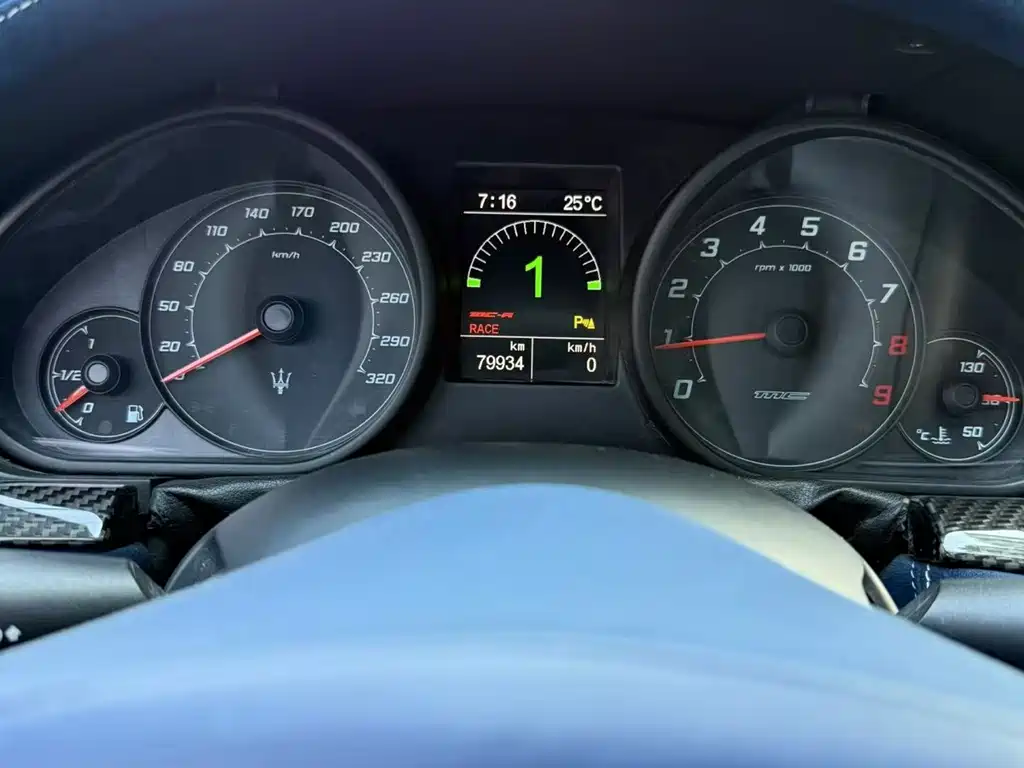 Maserati GranTurismo — миниатюра 4