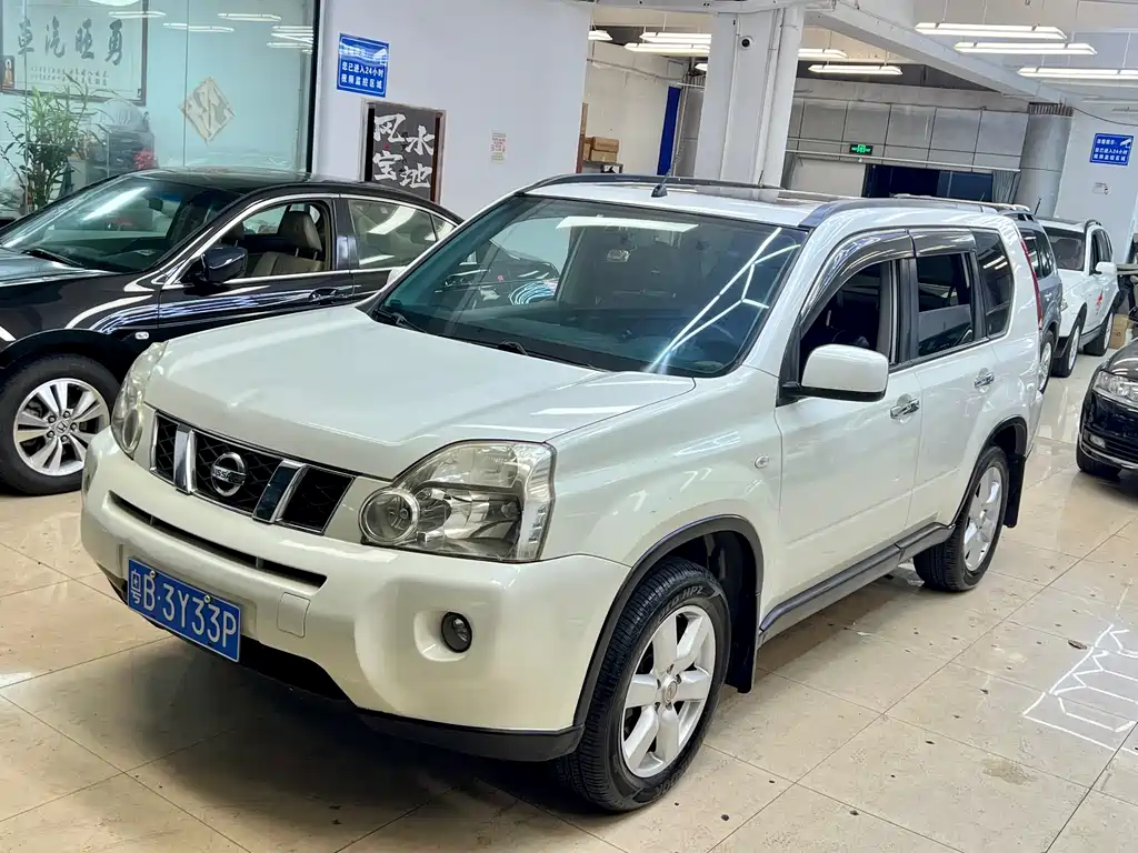Nissan X-Trail 2010