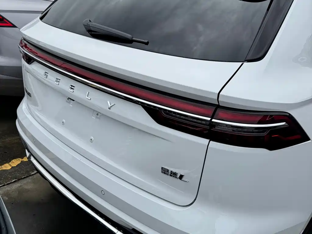 Geely Xingyue L — миниатюра 15