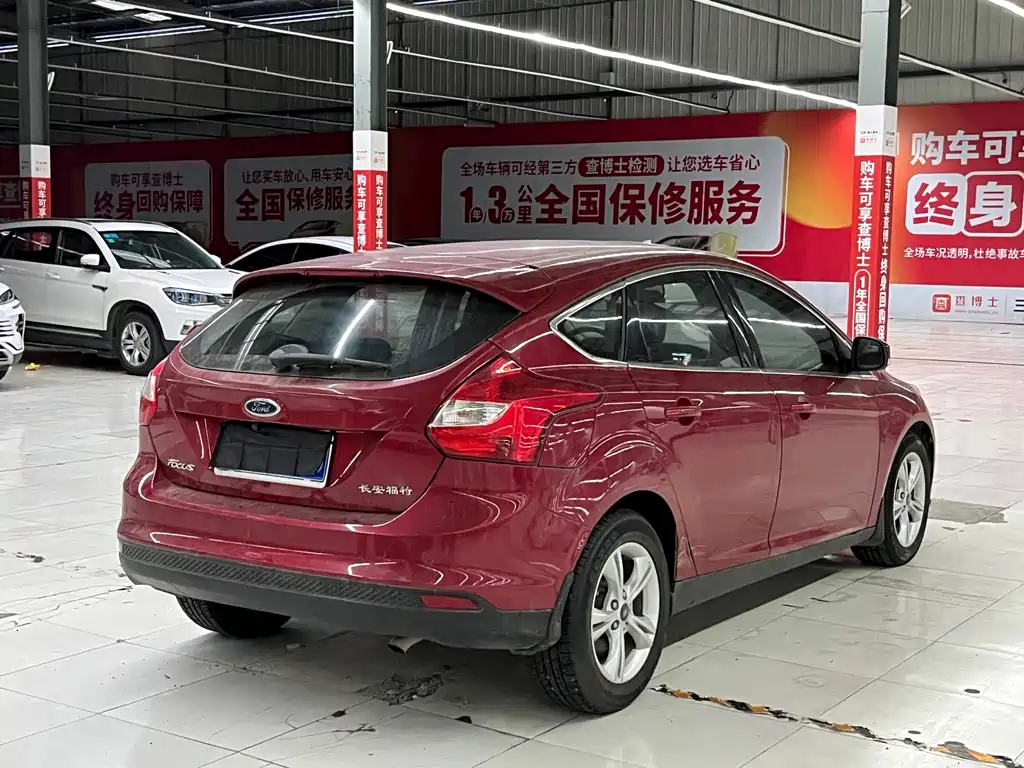 Ford Focus — миниатюра 10