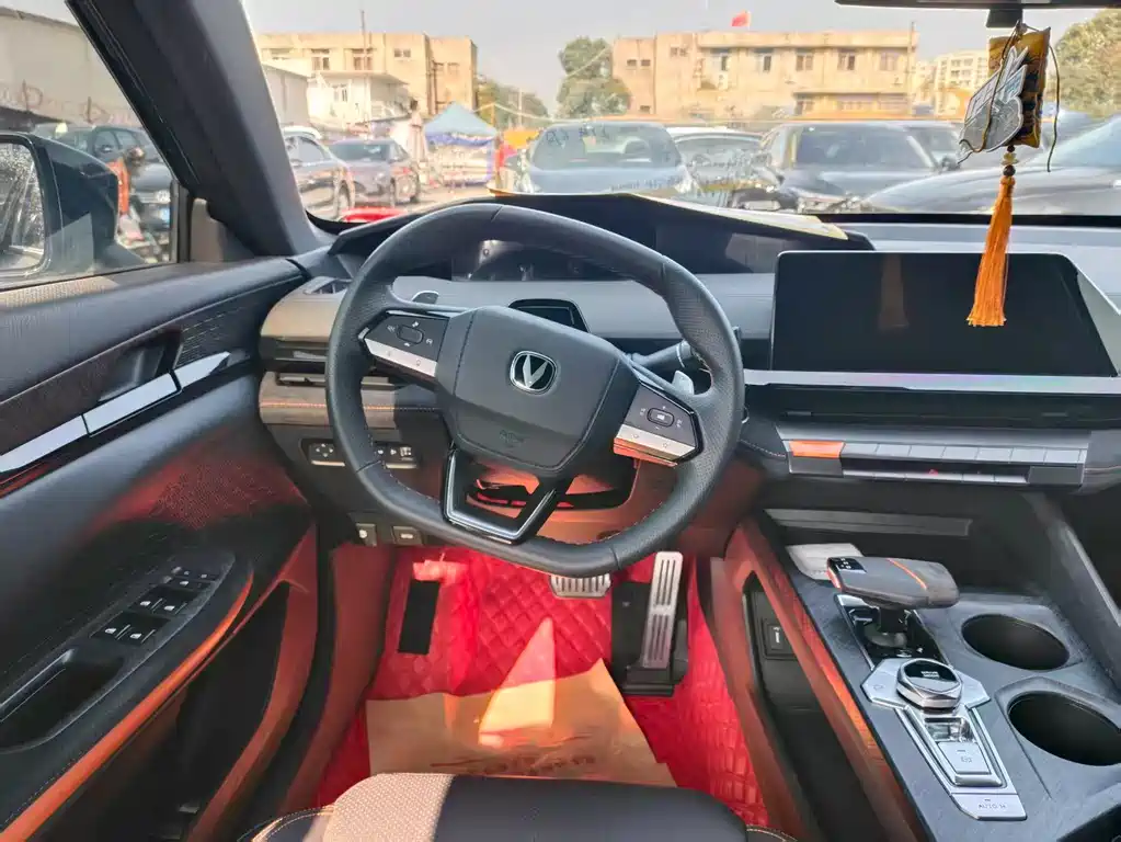 Changan UNI-V 2022 1.5T Sport