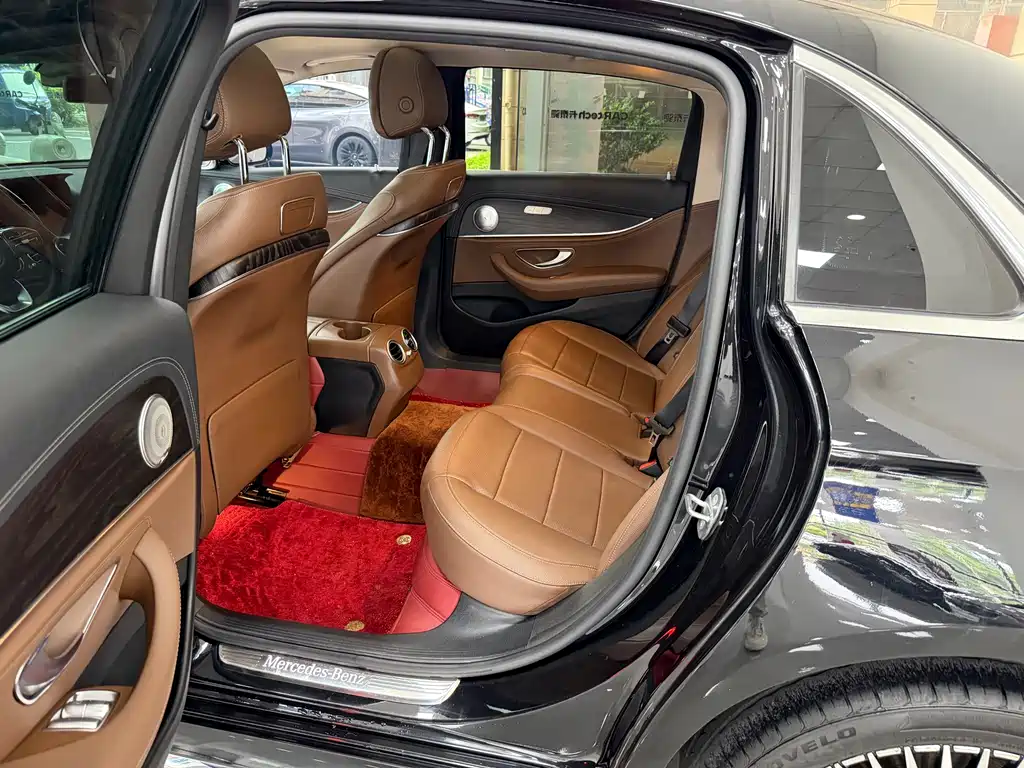 Mercedes-Benz E-Class E 2019 E 300 L Sport Fashion