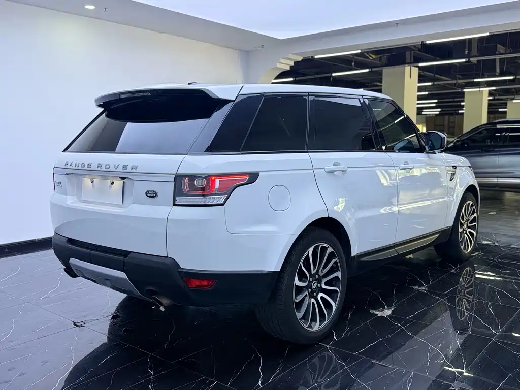 Land Rover Sport — миниатюра 21