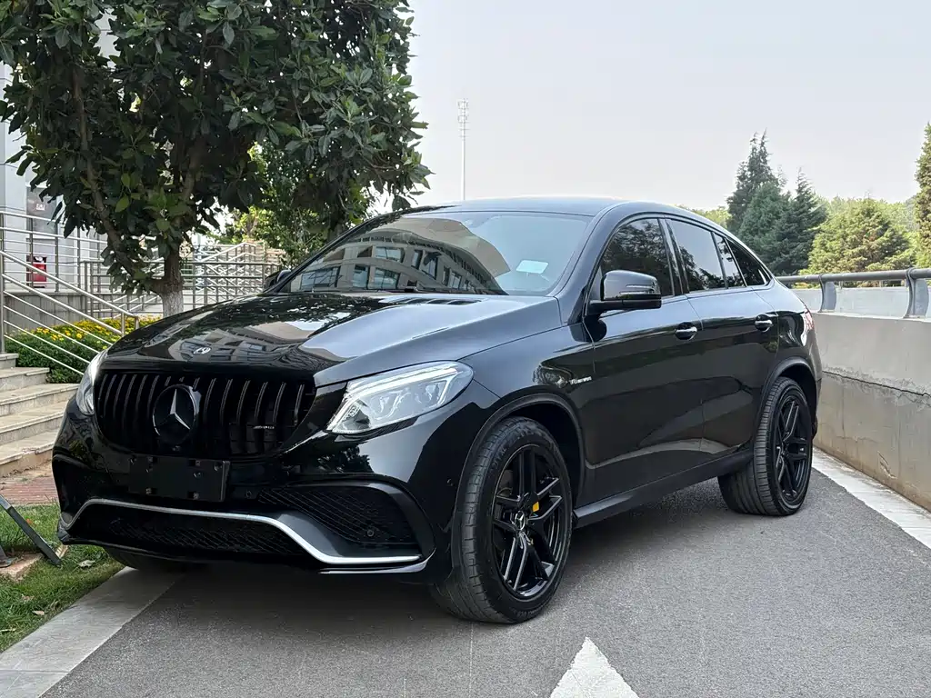 Mercedes-Benz GLE Coupe AMG 2020