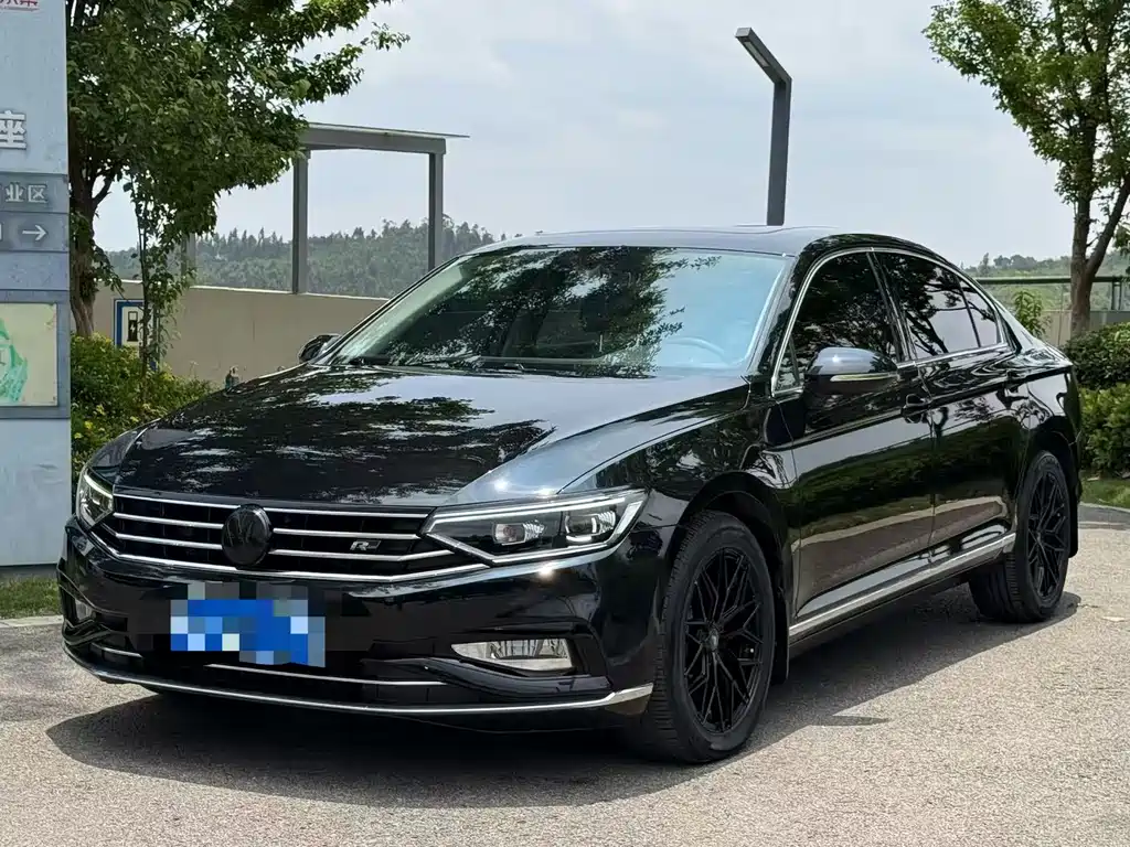 Volkswagen Magotan 2020 330TSI DSG Lead