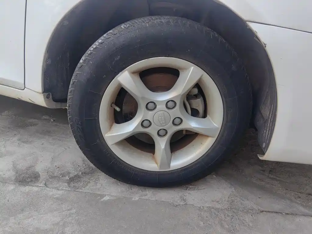 Geely Emgrand Classic — миниатюра 8