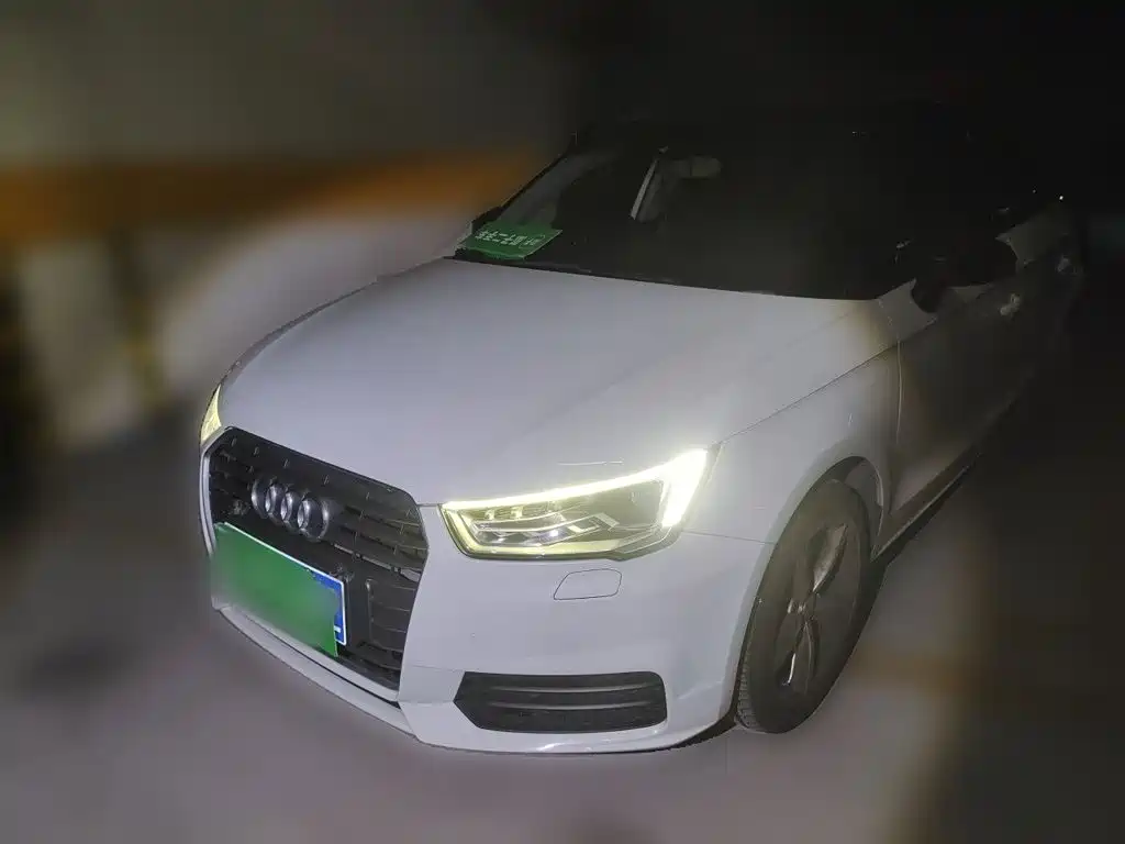Audi A1