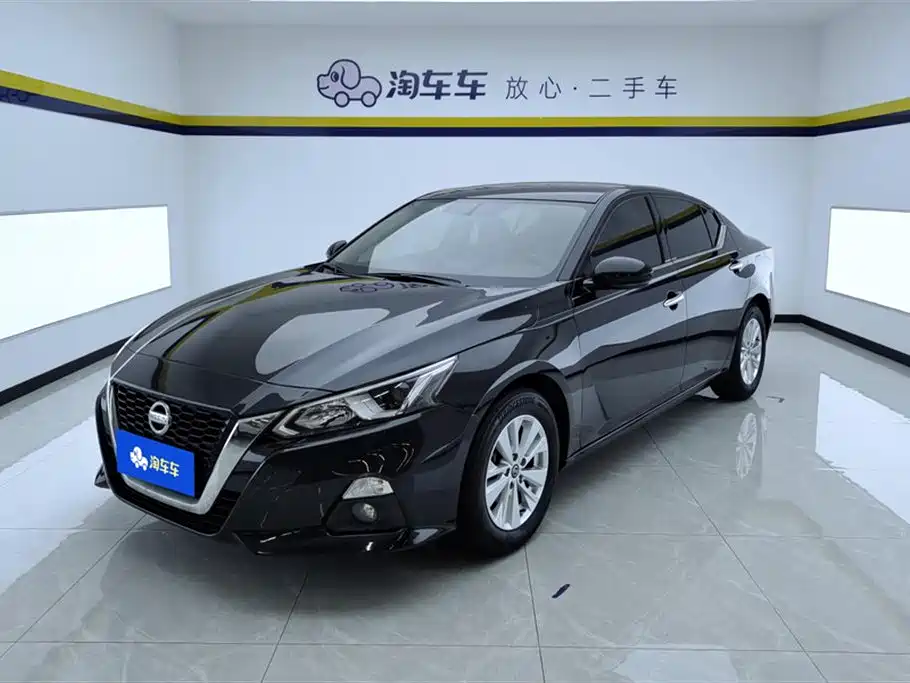 Nissan Teana 2021