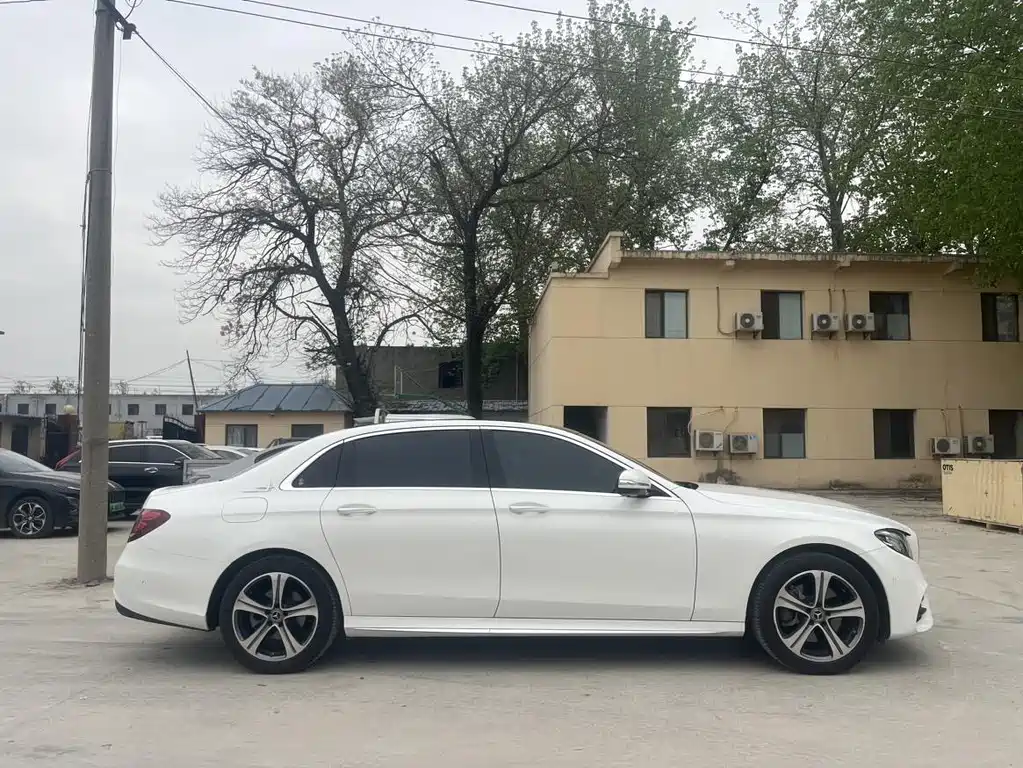 Mercedes-Benz E-Class E 2020 E 260 L Sport