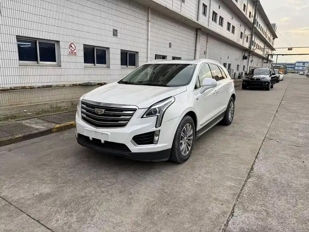 Cadillac XT5 — миниатюра 2