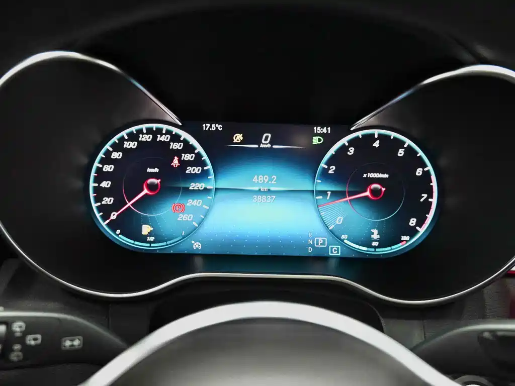 Mercedes-Benz GLC — миниатюра 35
