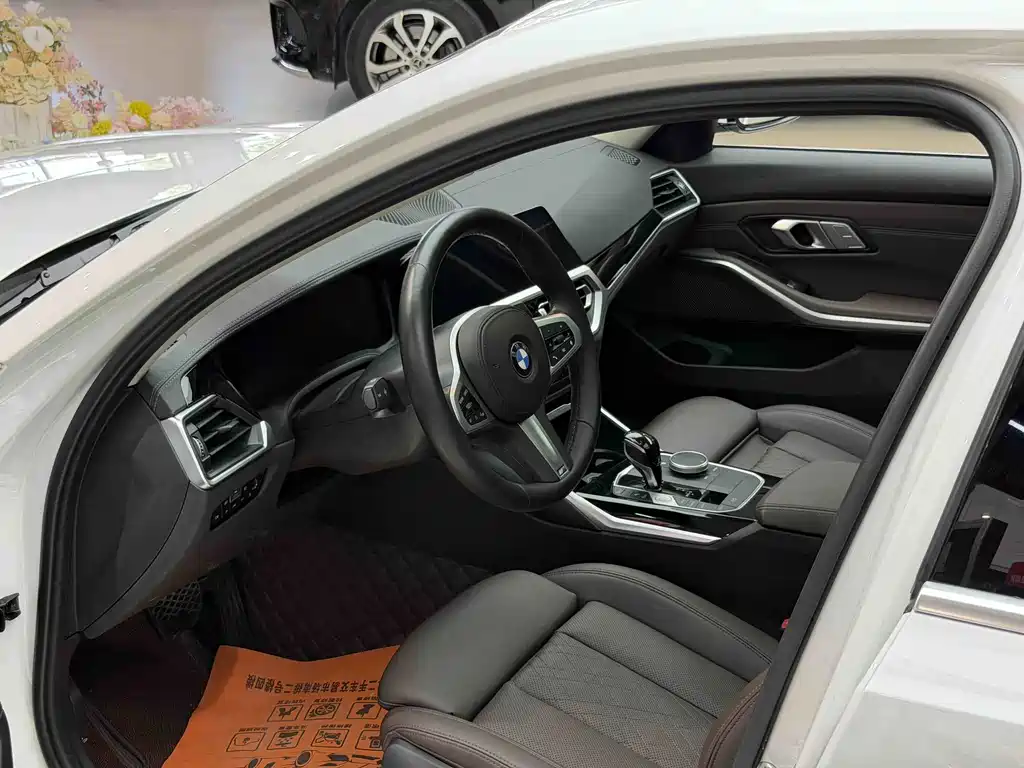 BMW 3 Series — миниатюра 12