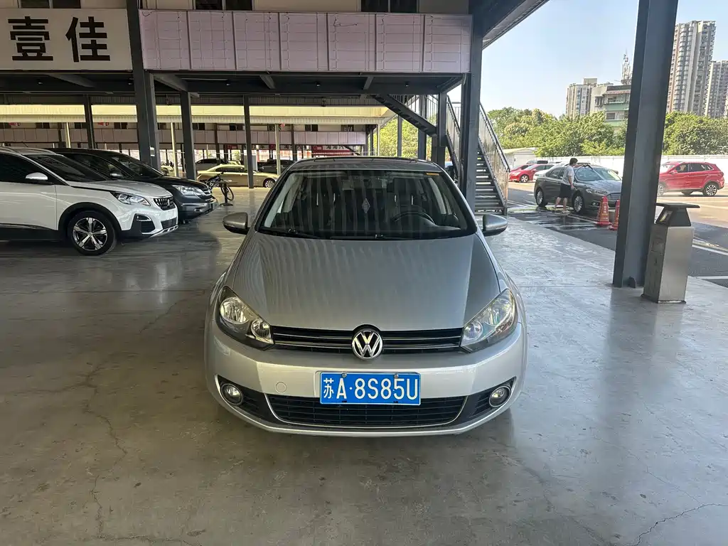 Volkswagen Golf — миниатюра 2