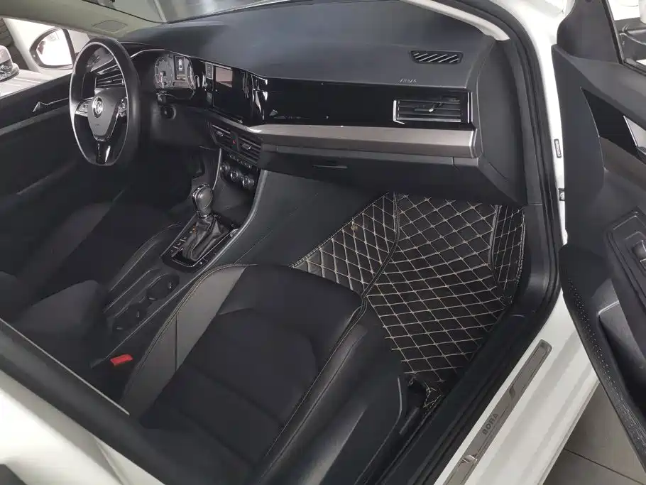 Volkswagen Bora — миниатюра 8