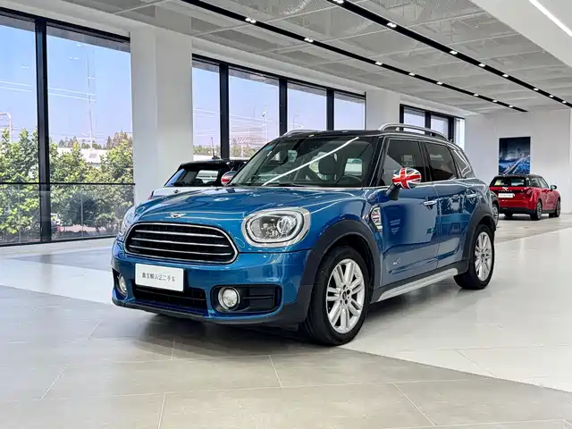 MINI COUNTRYMAN 2018