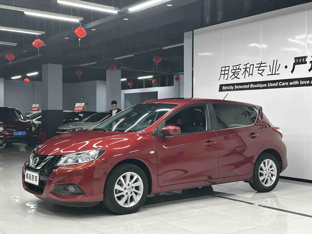 Nissan Tiida 2017
