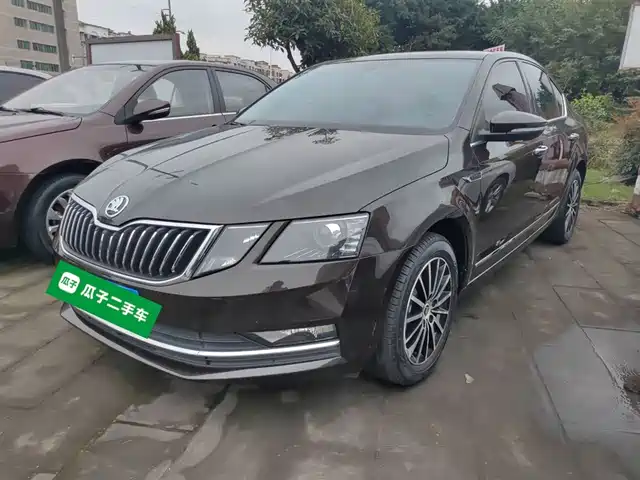 SKODA OCTAVIA 2018