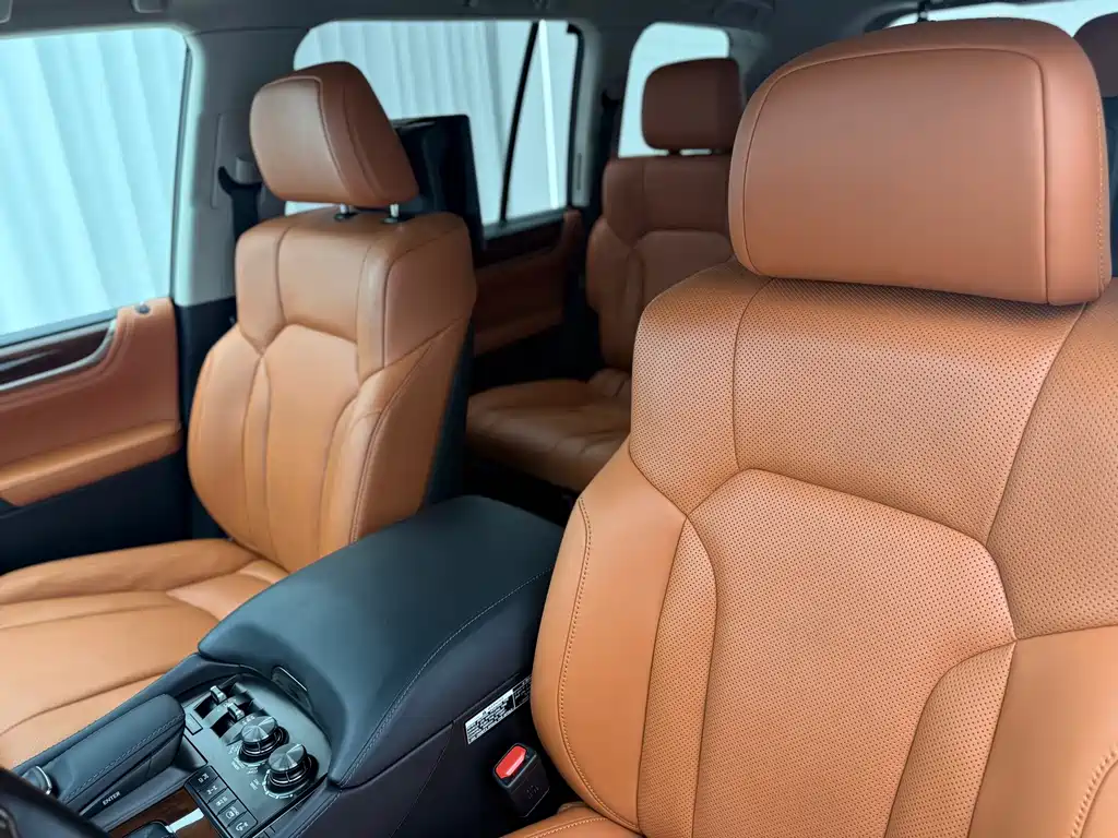 Lexus LX 2017 570 Luxury