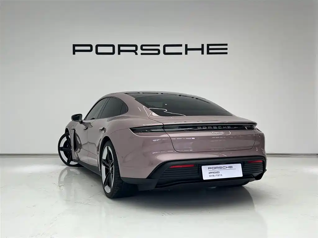 Porsche Taycan 2025 Taycan