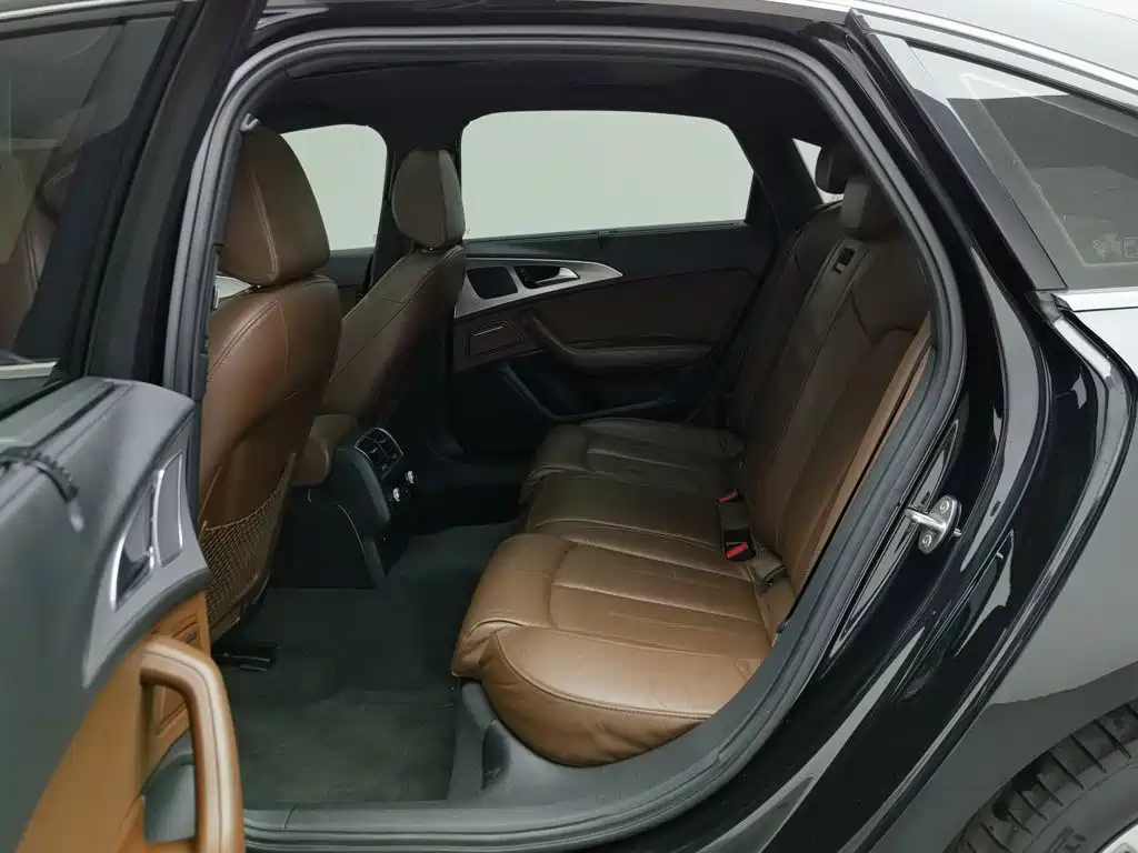 Audi A6L — миниатюра 15