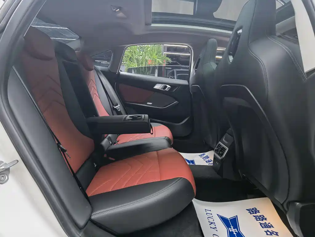 BMW 2 Series 2 2025 225L M Sport