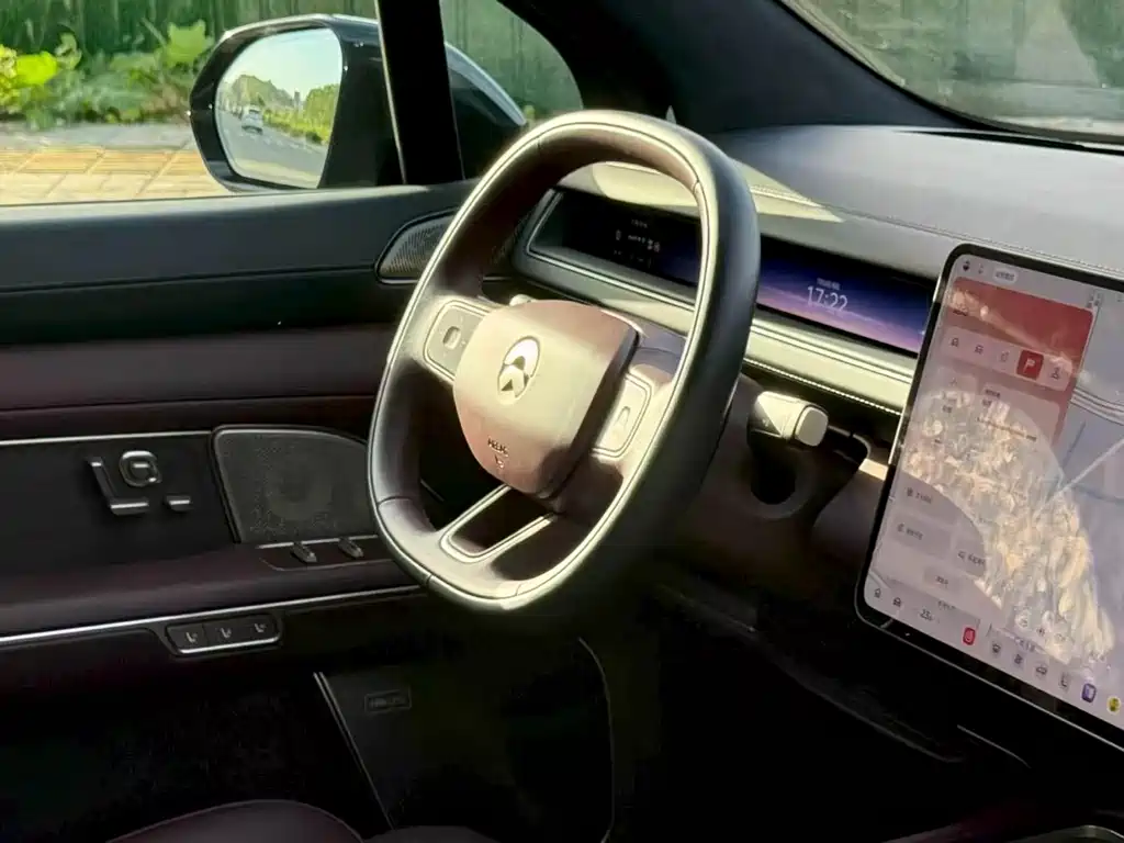 NIO ES8 2026 мест Executive Luxury