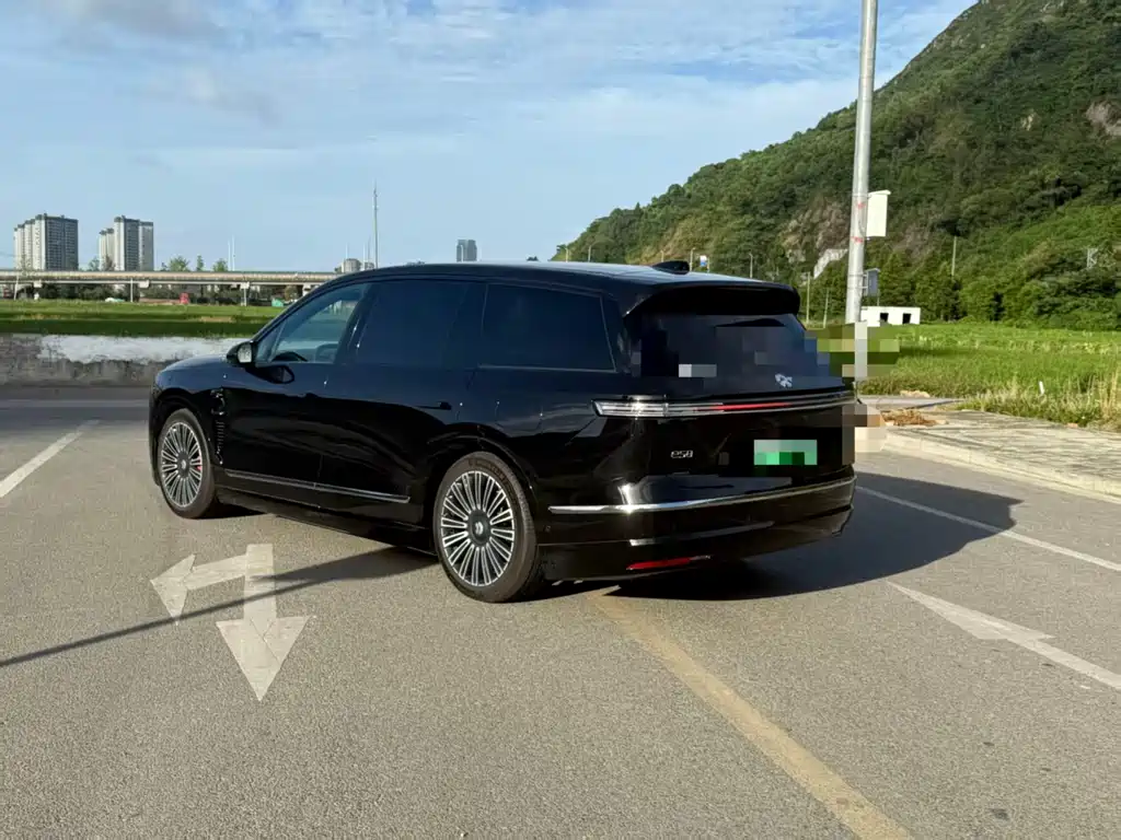 NIO ES8 2026 мест Executive Luxury