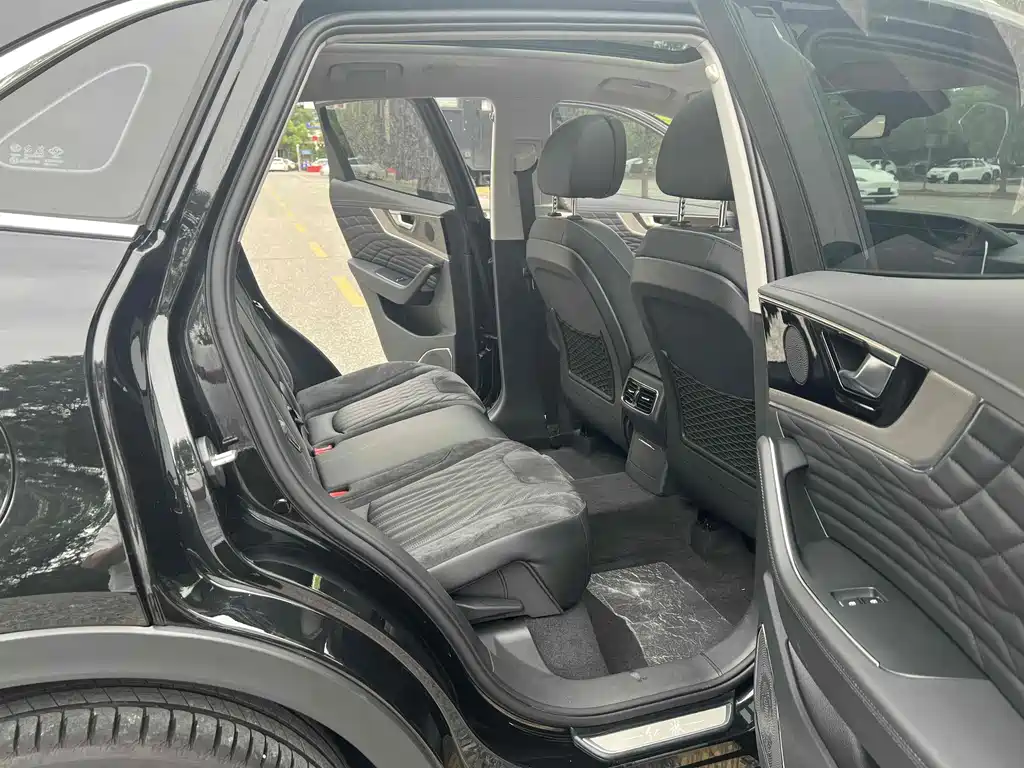Hongqi Hongqi HS5 — миниатюра 12