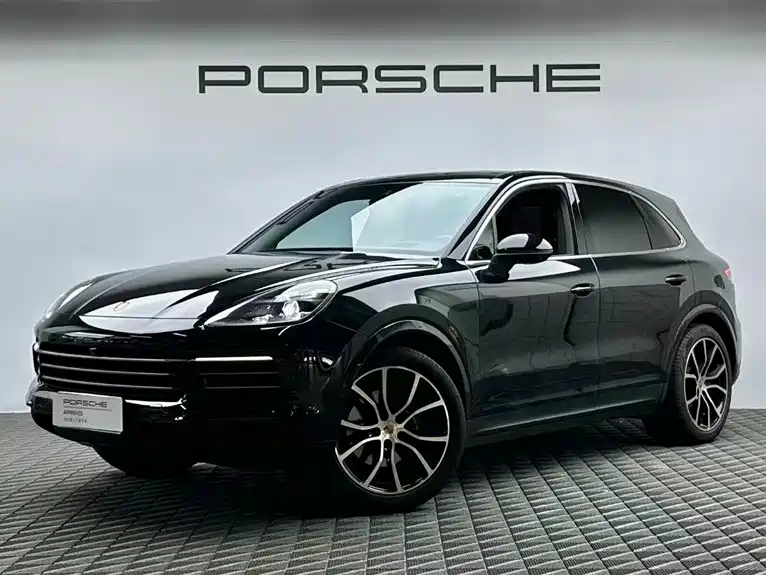 Porsche Cayenne 2021