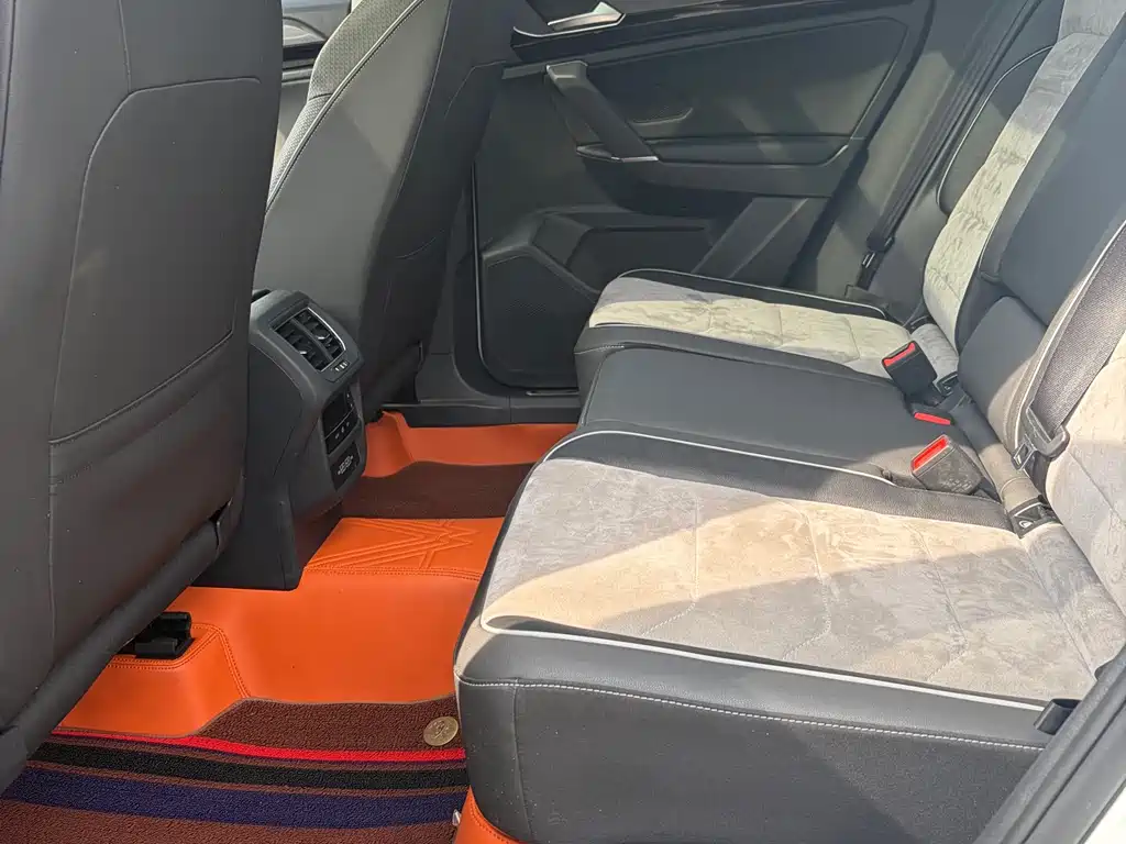 Volkswagen TayronX X 2020 330TSI Luxury Smart Connect