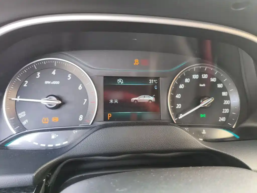 Buick Excelle — миниатюра 4